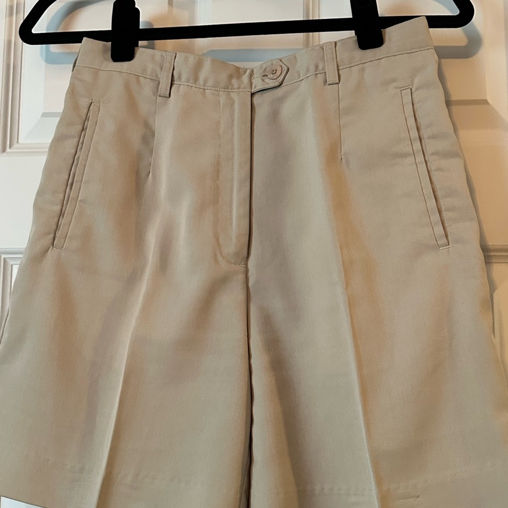 Cutter & Buck Women's Tan Golf Shorts